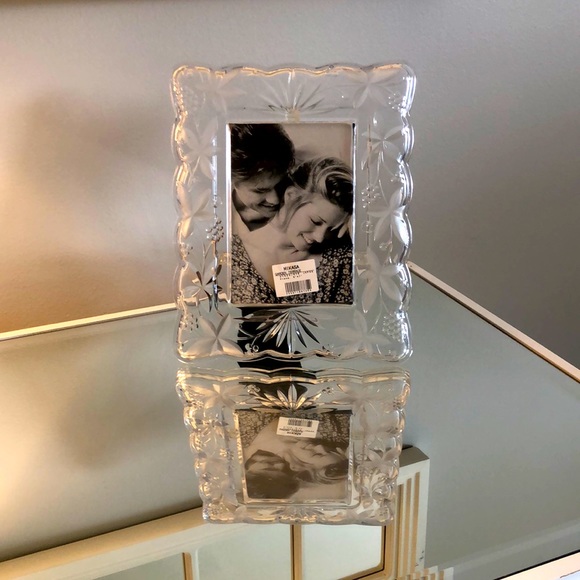 Mikasa Floral Glass Photo Frame 8 X 10 - Picture 1 of 4